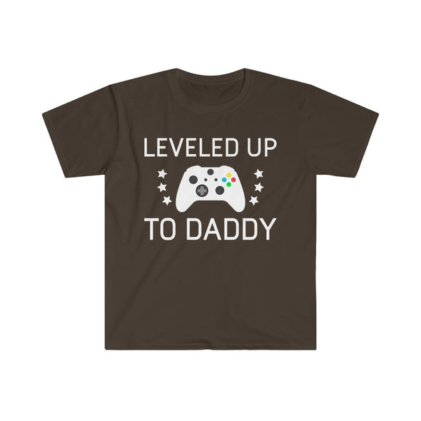 New Dad Gift - Leveled Up To Daddy T-Shirt - First Father's Day Pregnancy Announcement