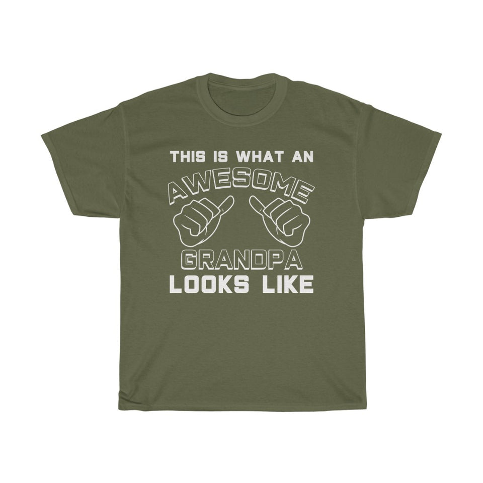 Best Grandpa Gifts: "This Is What An Awesome Grandpa Looks Like" Father's Day Mens T-Shirt